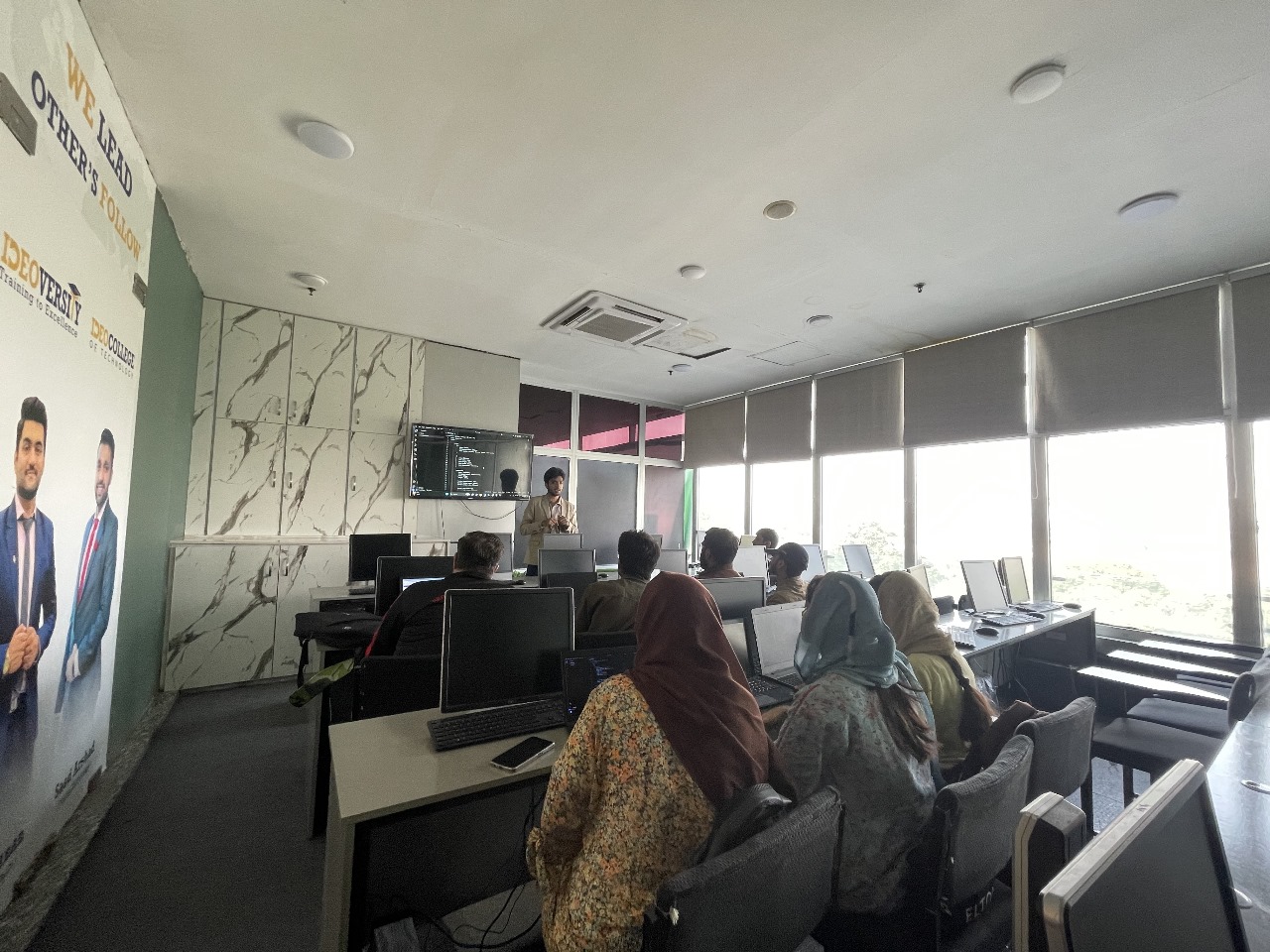 AI Agent Workshop Live Glimpses - Arfa Tower 2026