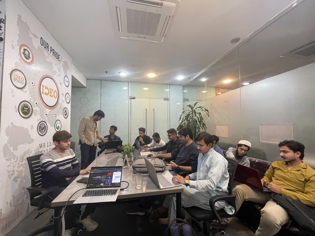 Web with Agentic AI Class - Ideoversity Glimpse - Zeeshan Ali Guiding Students Query